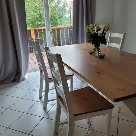 Holle  Ferienwohnung Mit Balkon מראה חיצוני תמונה
