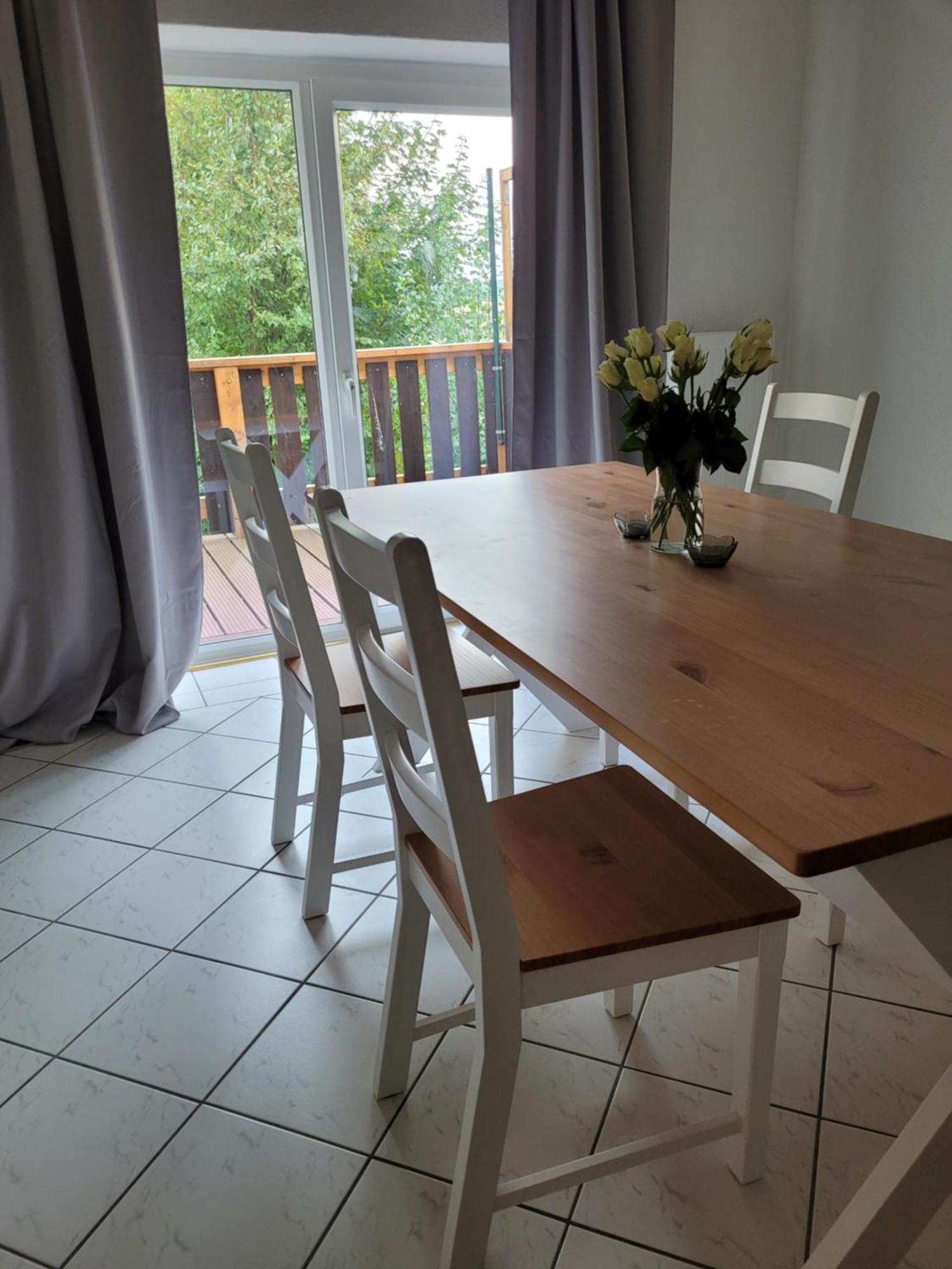 Holle  Ferienwohnung Mit Balkon מראה חיצוני תמונה